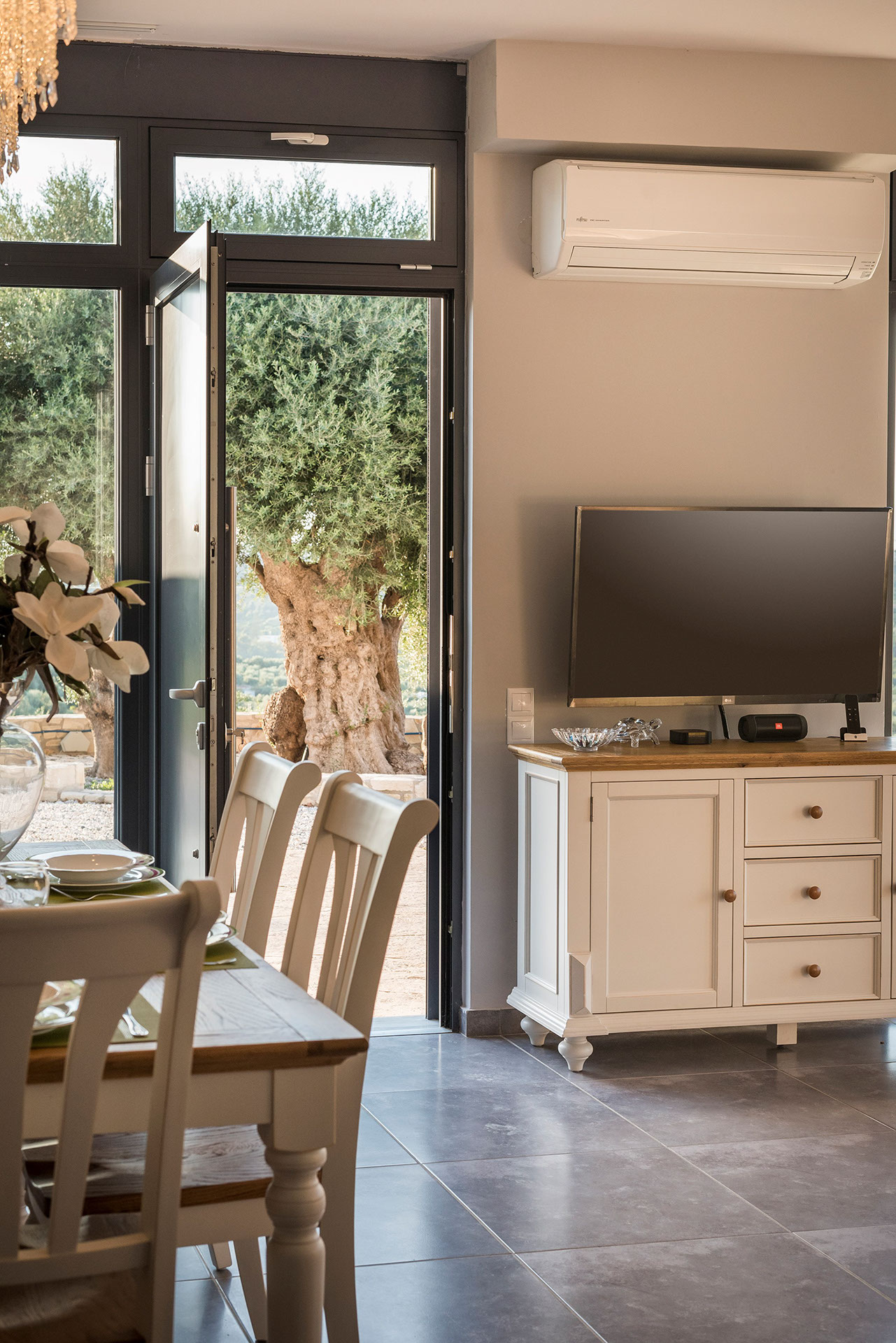 living-rooms-ground-floor-image